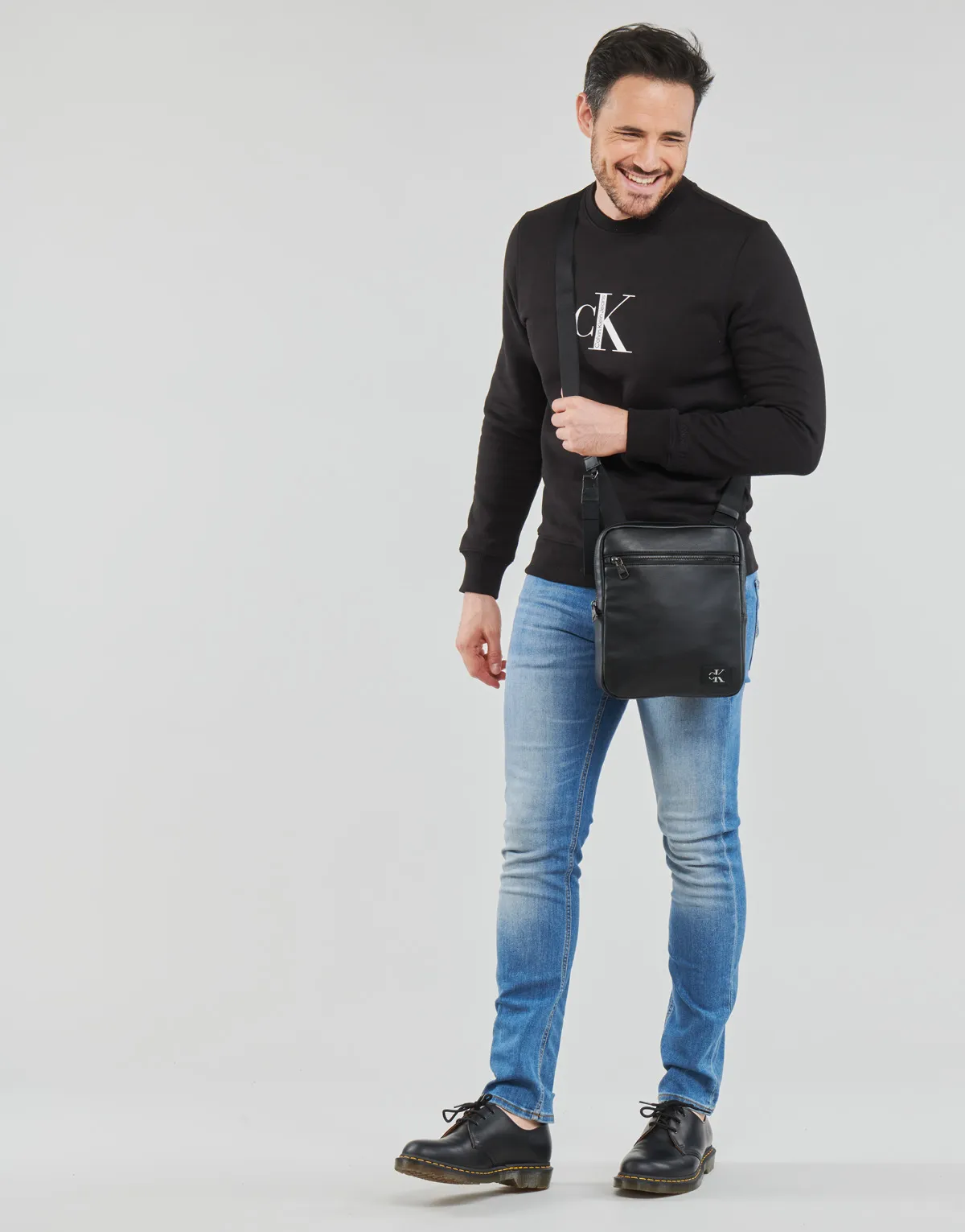 CK INSTITUTIONAL CREW NECK