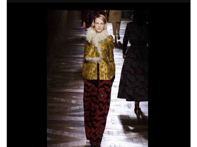 Dries Van Noten Afueras Dorado 