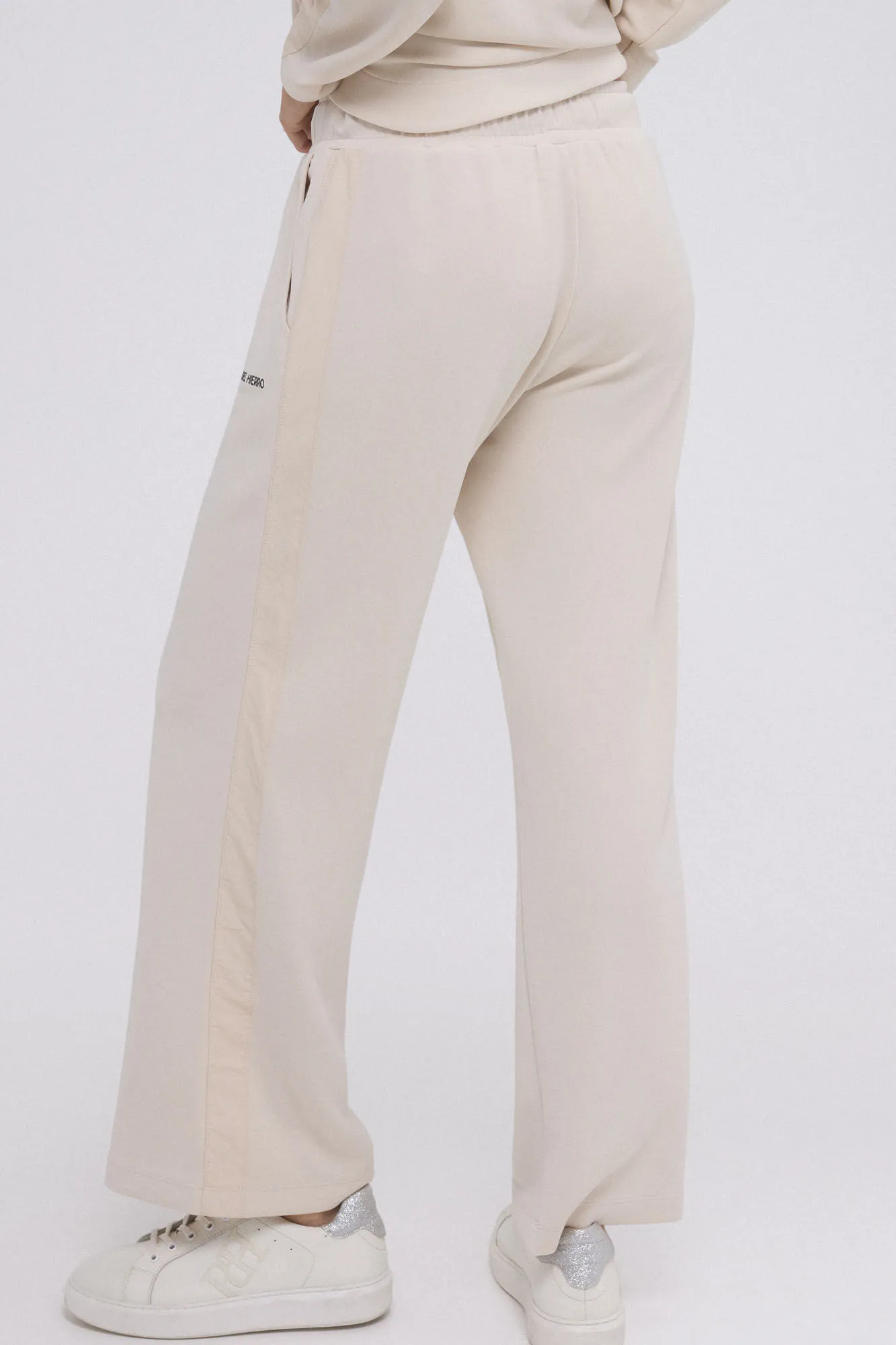 Pedro del Hierro Pantalón tejido soft touch logo PdH