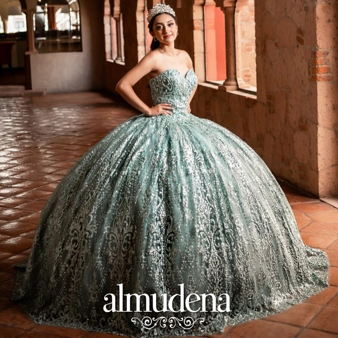 Vestido de 15 Verde Quinceañera Brillante